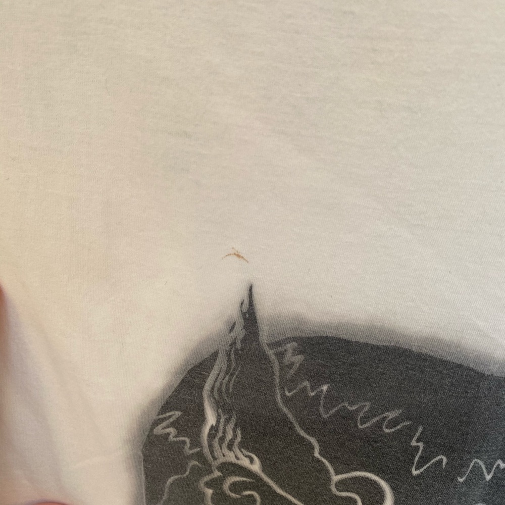 T-shirt with skull unholy grail - Picture 3 of 5